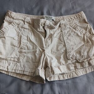 Old Navy Women's Tan Cargo Shorts